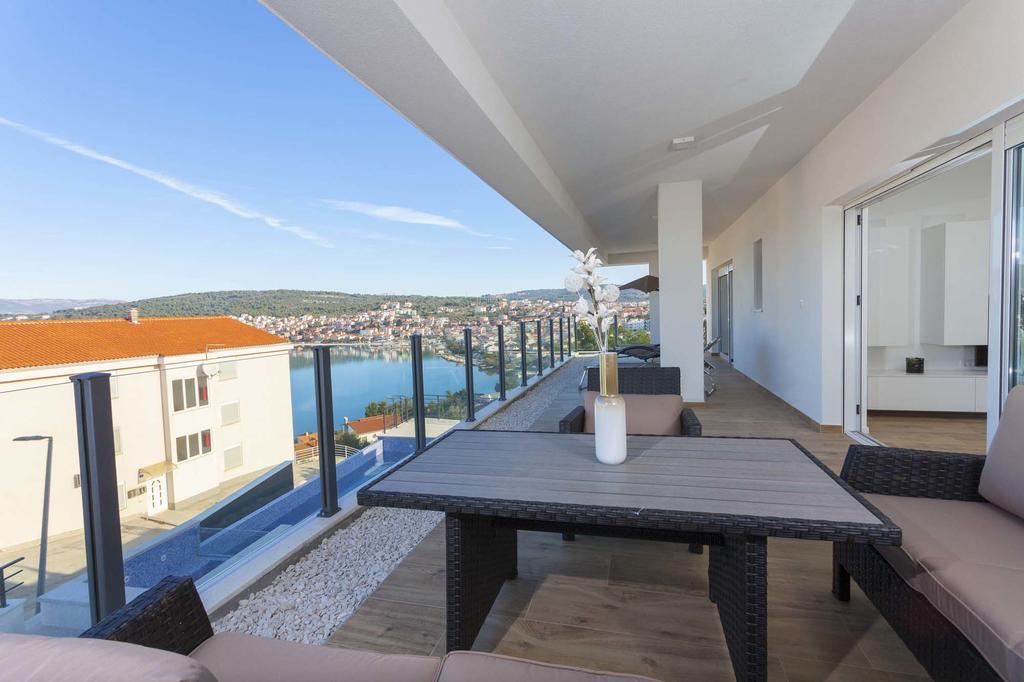 Apartment Solis Okrug Gornji Traù Esterno foto
